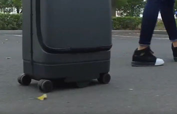 Smart suitcase