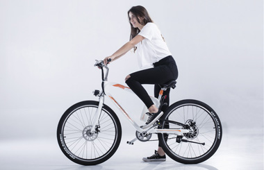 Airwheel R8 smart electric bike