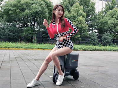 Airwheel SE3Mini rideable luggage